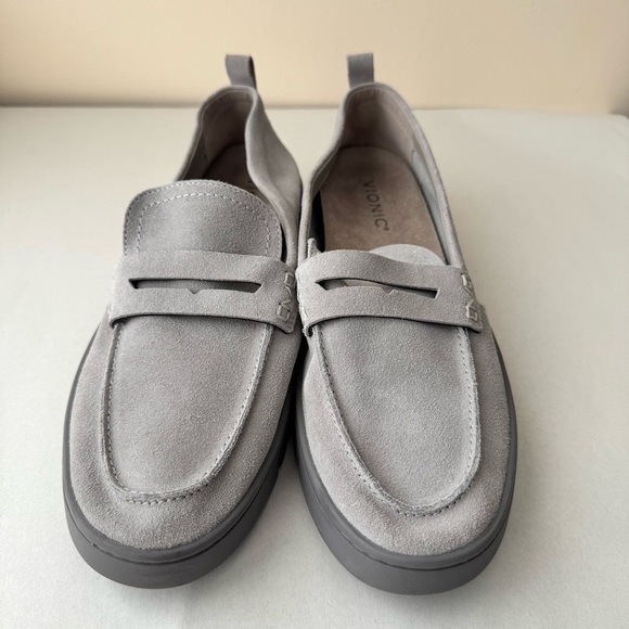 VIONIC Uptown Penny Loafer in Light Gray Suede Size 11 - Picture 7 of 15